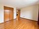 1428 Roslyn, Schaumburg, IL 60193