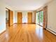 1428 Roslyn, Schaumburg, IL 60193