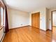 1428 Roslyn, Schaumburg, IL 60193