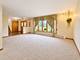 1428 Roslyn, Schaumburg, IL 60193